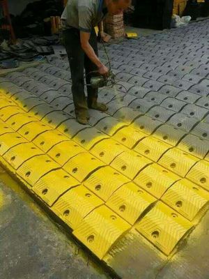 Rhombus Pattern Over 30 Tons Cast Steel Driveway Speed Bumps