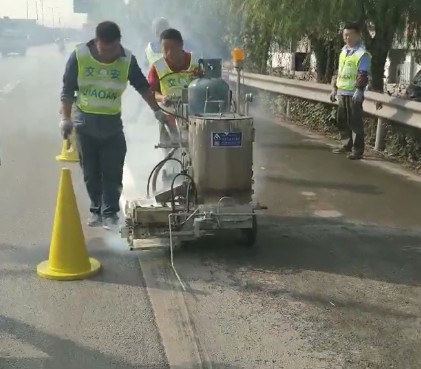 Liquefied Petroleum Gas Thermoplastic Road Marking Spray 