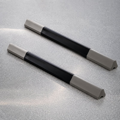 Buy Reflective Rubber Wheel Stop for Commercial Parking Areas Asphalt & Concrete Surfaces online manufacture